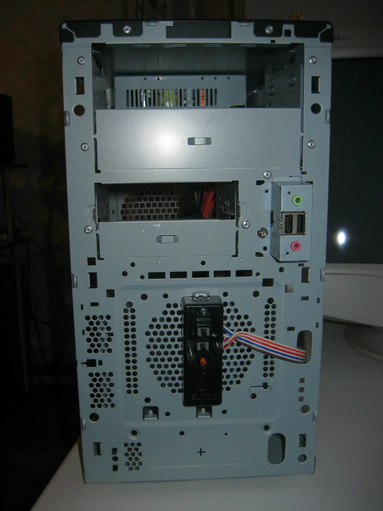 InWin EMR-003