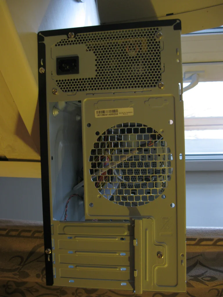 InWin EMR-003