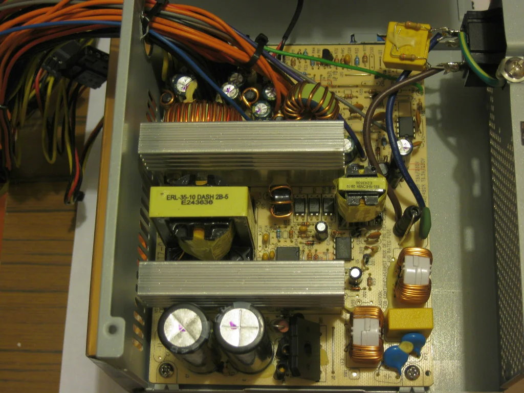 InWin EMR-003